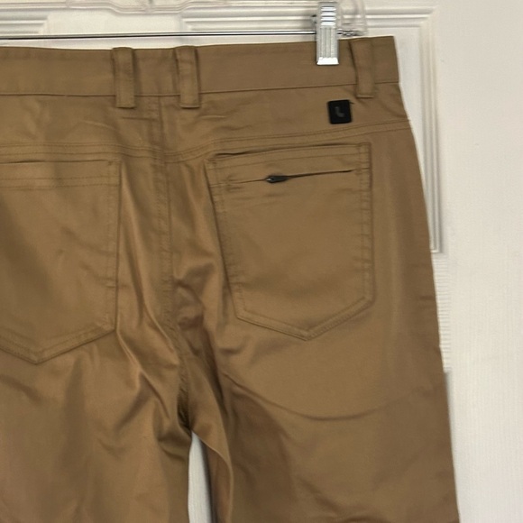 LOLE Men’s Tan Perry Pants Size 30 Style LSM0056 NEW With Tags MSRP 135.00 - Picture 2 of 13